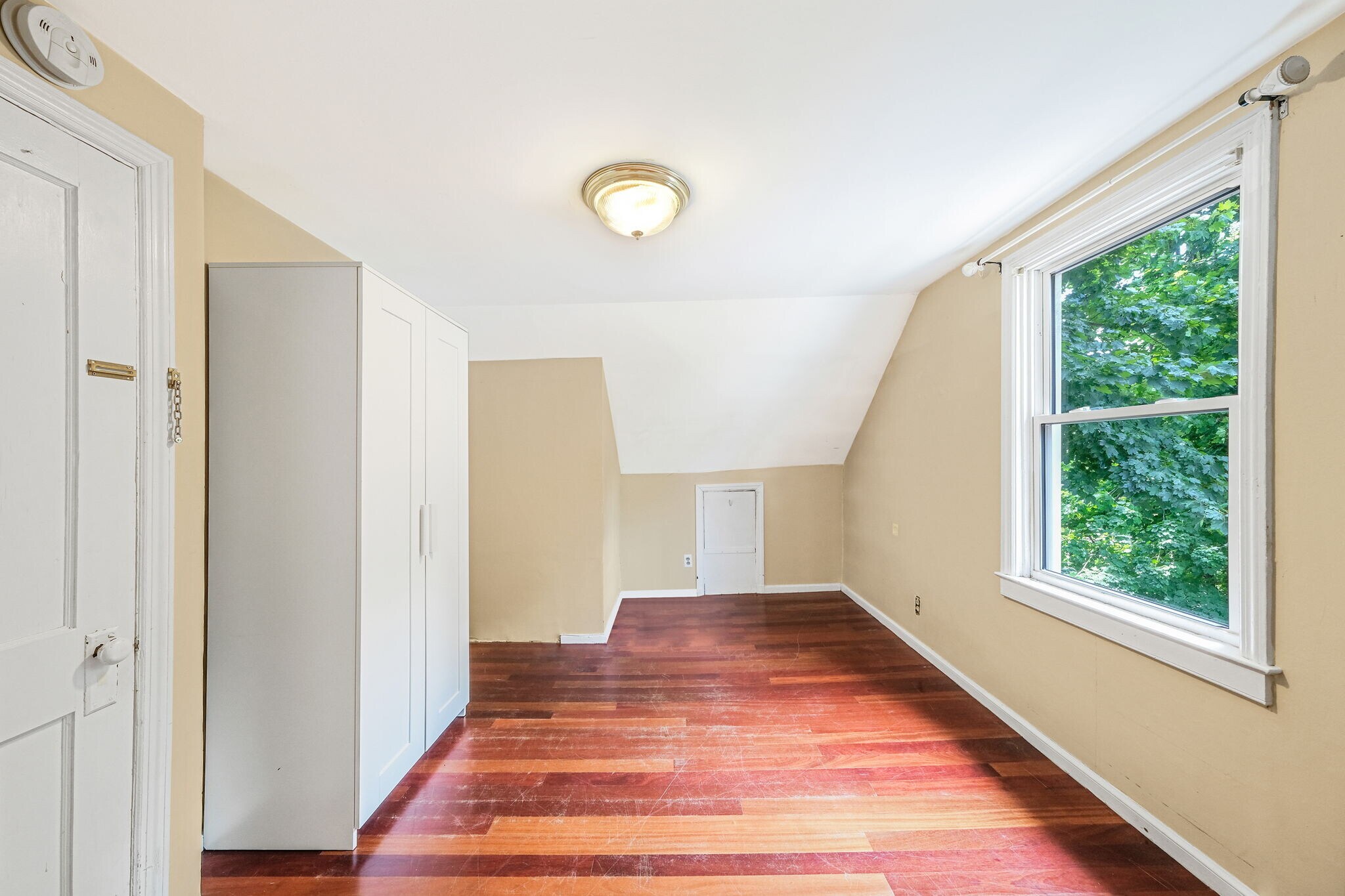 Building Photo - 483 New York Ave