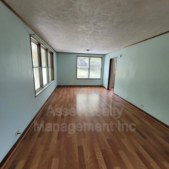 Building Photo - 119 Parsons Rd