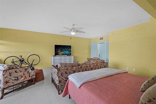 Building Photo - 4280 Galt Ocean Dr
