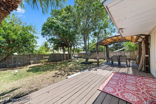 Building Photo - 160 Melaleuca Dr