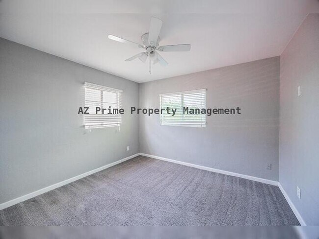 Building Photo - 6521 N 19th Dr