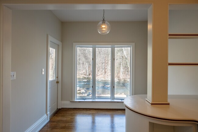 Building Photo - 15 Brandywine Falls Rd