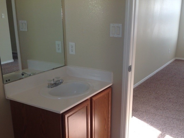 Building Photo - 5205 Caprock Dr NE