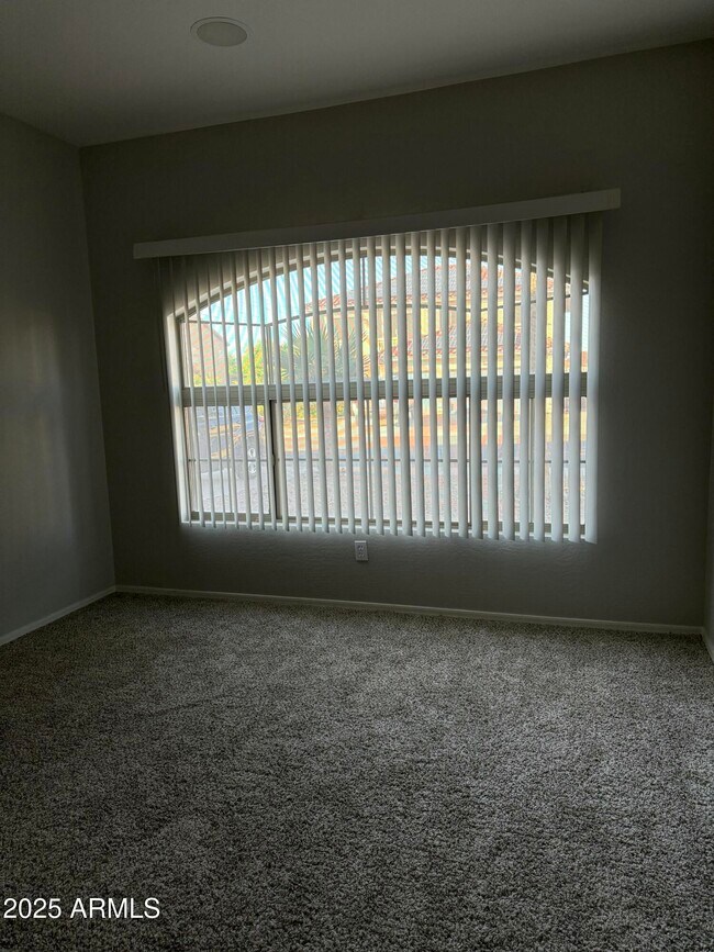 Building Photo - 4825 W Milada Dr
