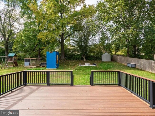 Building Photo - 1105 Waterloo Rd