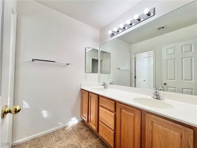 Building Photo - 8815 Lost Forest St