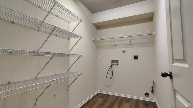 Building Photo - 2611 Turtle River Dr