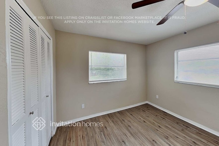 Building Photo - 14298 Hetrick Cir S