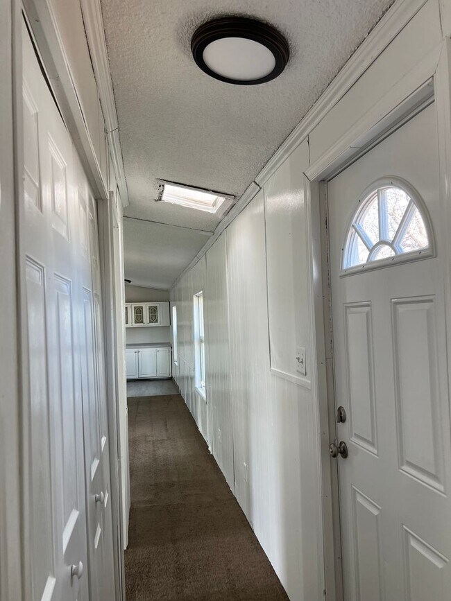 Building Photo - Welcome to the charming Riverdale Farms subdivision in Thornton, CO, where a delightful 3-bedroom...