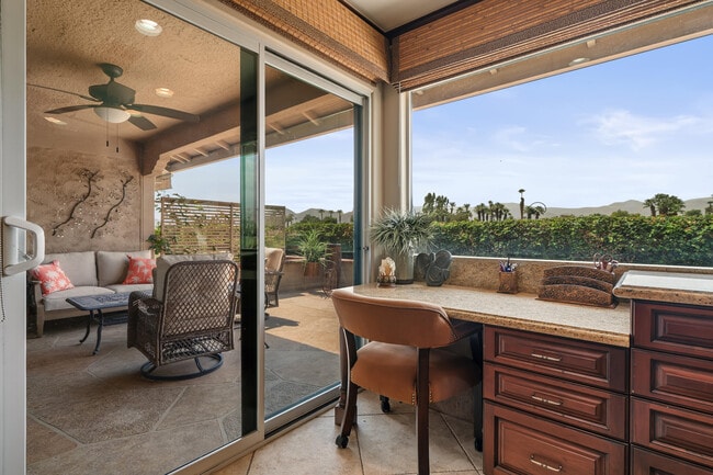 Building Photo - 99 Conejo Cir