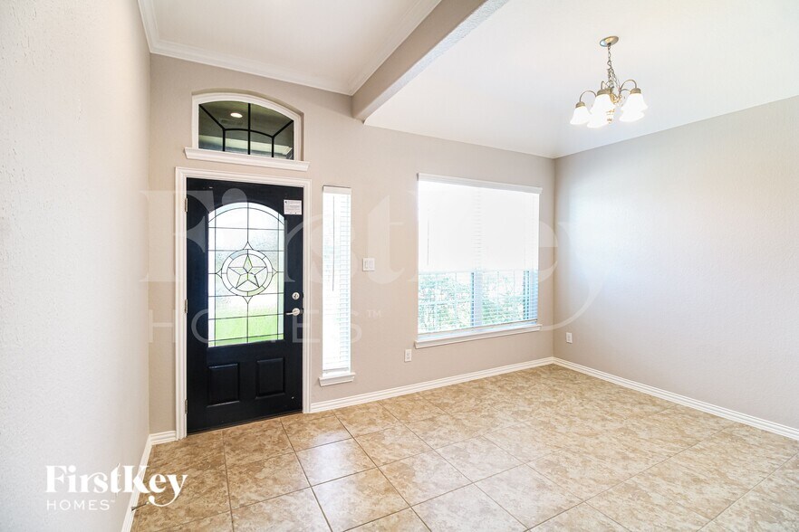 Building Photo - 131 Brazos Dr