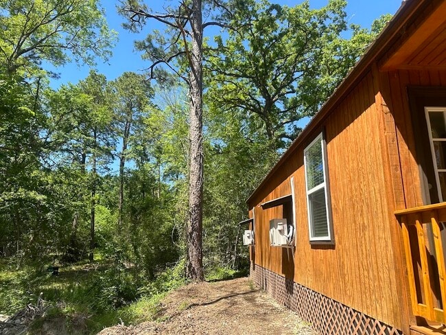 Building Photo - 48 Vigilante Rd