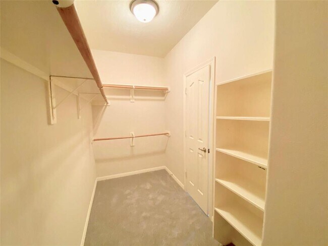 Building Photo - 8906 Keymill Dr
