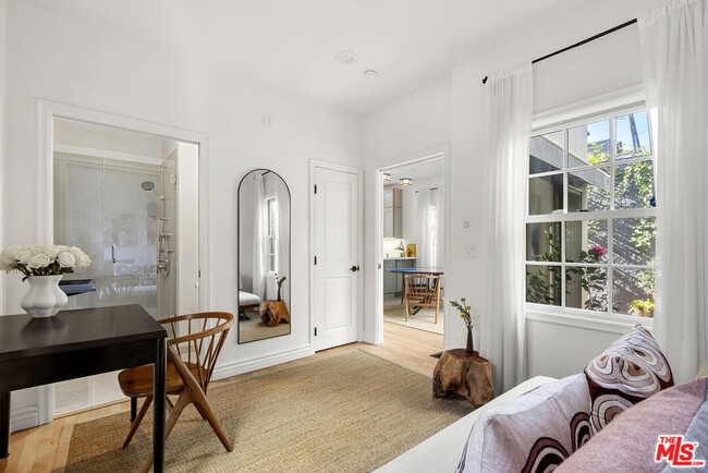 Building Photo - 8835 Betty Way