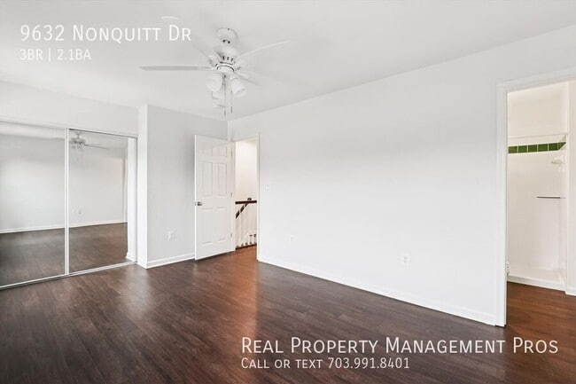 Building Photo - 9632 Nonquitt Dr