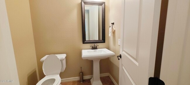 Building Photo - 401 E Torrey Pines Pl