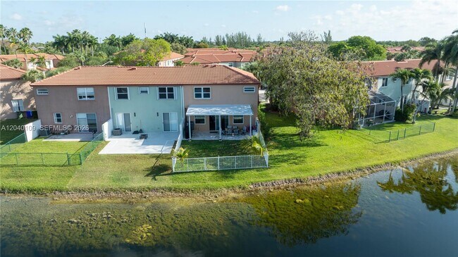 Building Photo - 754 NW 154th Ave