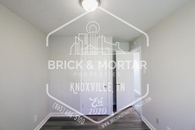 Building Photo - 168 Chickamauga Ave
