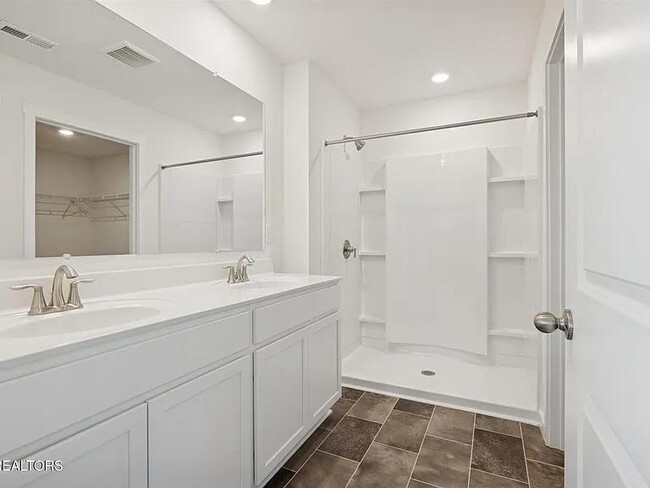 Building Photo - 6826 Tramway Ln