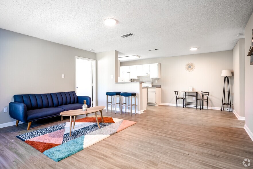 WHITE OAK ESTATES 751 Glencross Dr Jackson MS 39206 Apartment Finder