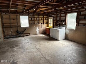 Building Photo - 1040 Brandywine St