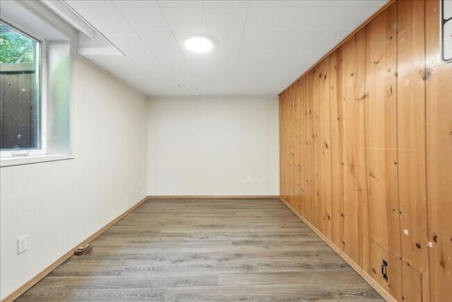 Building Photo - Newly Renovated 5BD/3BA Single-Family Home in University Park - Near UPortland! $3,750/mo - Avail...