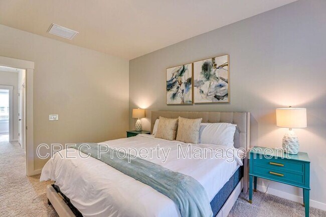 Building Photo - 1010 Pettiford Pl