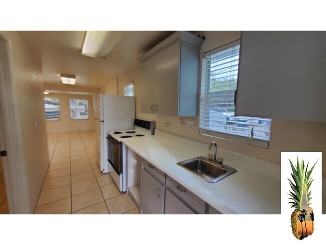 Building Photo - 1 bedroom, 1 bath, apartment, Englewood