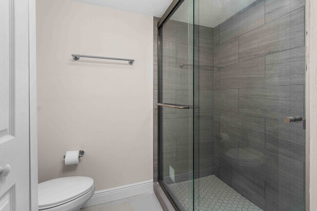 Building Photo - 500 Treasure Island Causeway