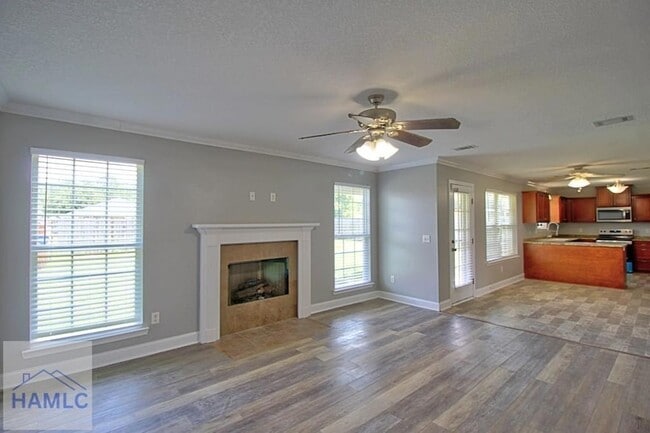 Building Photo - 703 Cordele Cir