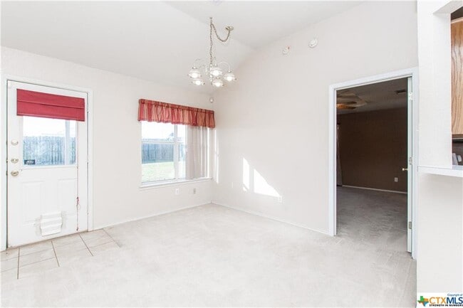 Building Photo - 3407 Solomon Dr