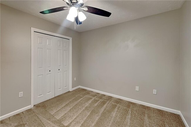 Building Photo - 4125 Inola Trail NE