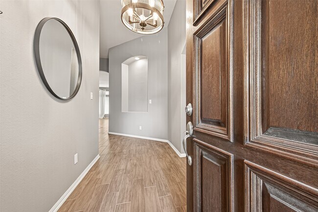 Building Photo - 18507 Sleeping Bear Wy