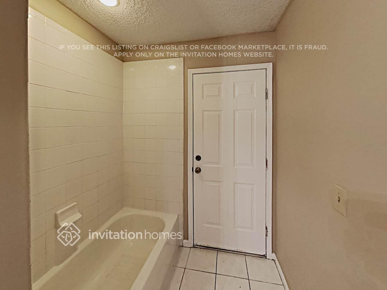 Building Photo - 1733 Red Cypress Dr