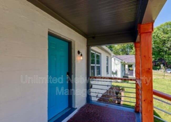 Building Photo - 151 Lawton St SW