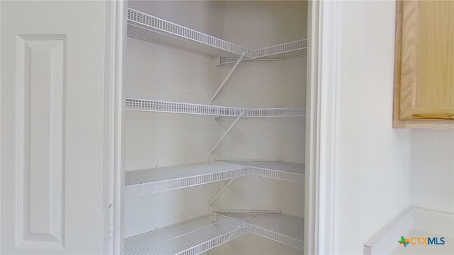 Building Photo - 1105 Burgess Dr