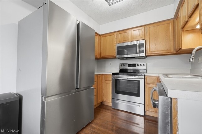 Building Photo - 1326 Aarons Way