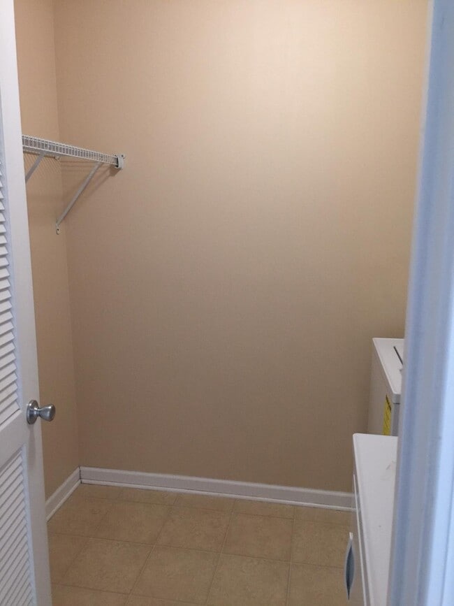 Building Photo - 1804 Affirmed Way