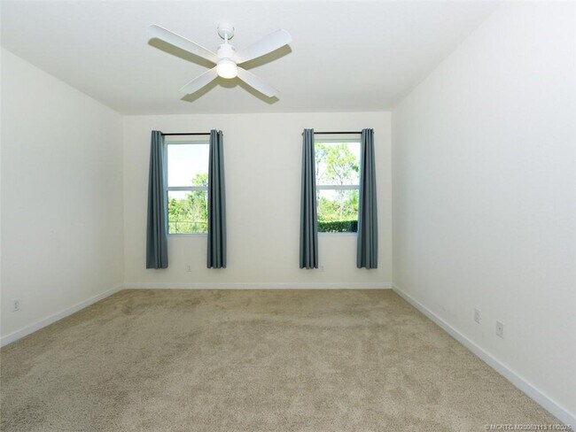 Building Photo - 4554 NW King Ct