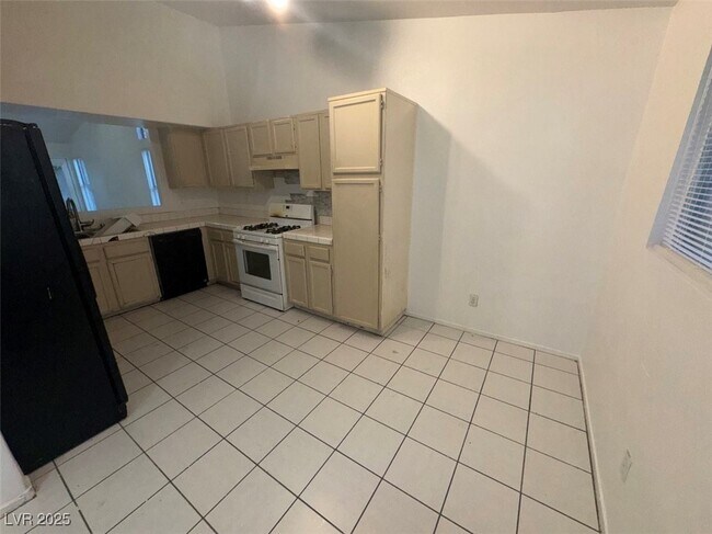 Building Photo - 3621 Covewick Dr