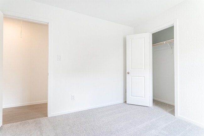 Building Photo - 31342 Black Cherry St