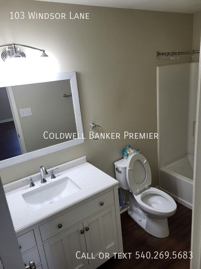 Building Photo - 103 Windsor Ln