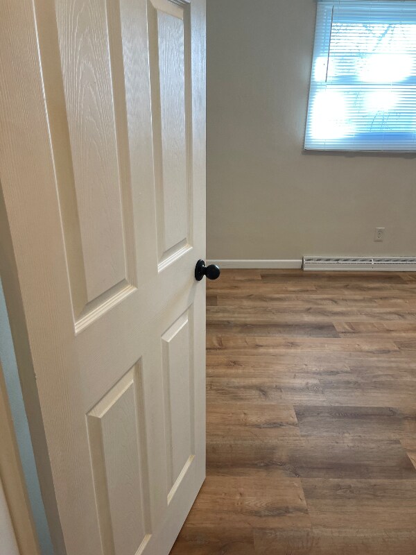 Building Photo - 1301 Buena Vista Dr