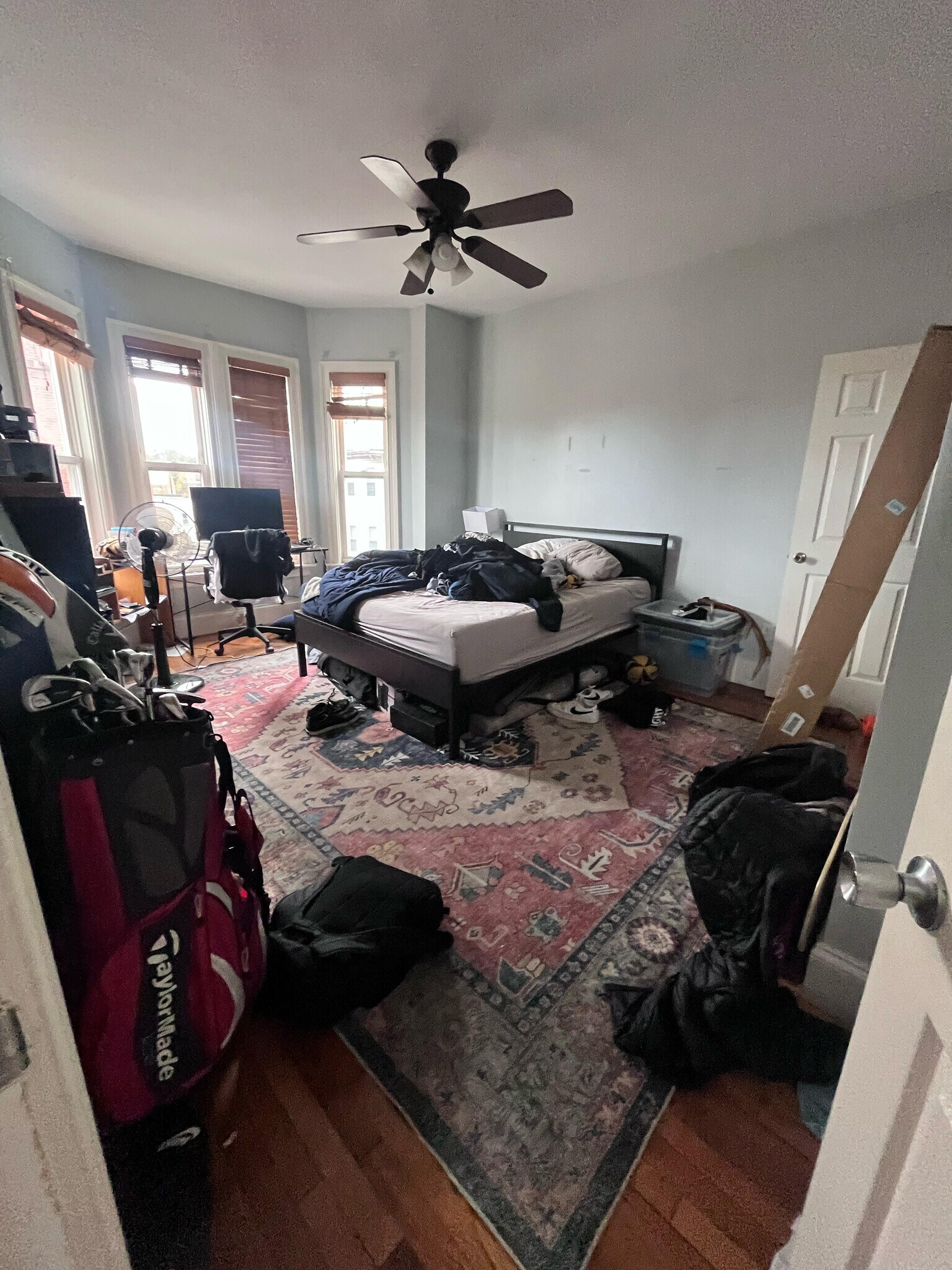 Building Photo - 731 Parker St