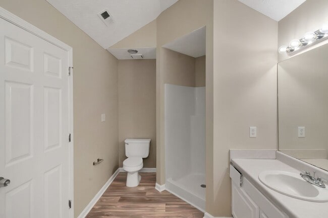 Building Photo - Charming 3BR/2BA Ranch Home in Stockbridge!