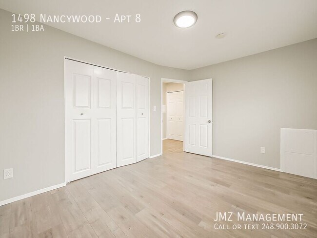 Building Photo - 1498 Nancywood-Apt 8