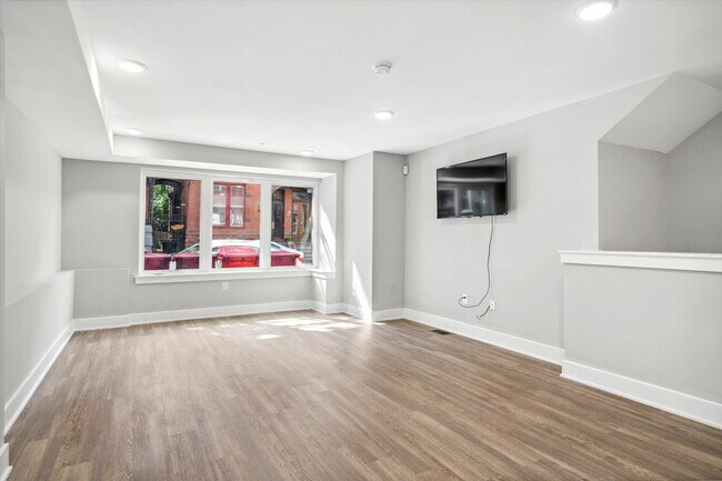 Building Photo - 1511 N 17th St