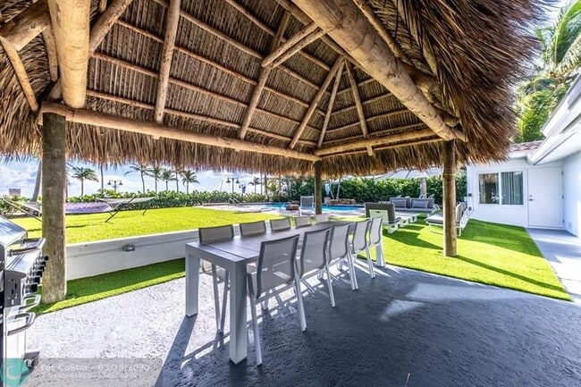 Building Photo - 1663 N Fort Lauderdale Beach Blvd