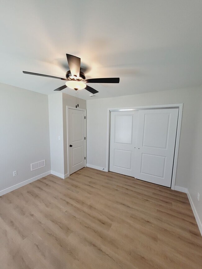 Building Photo - 4604 Alan Ln