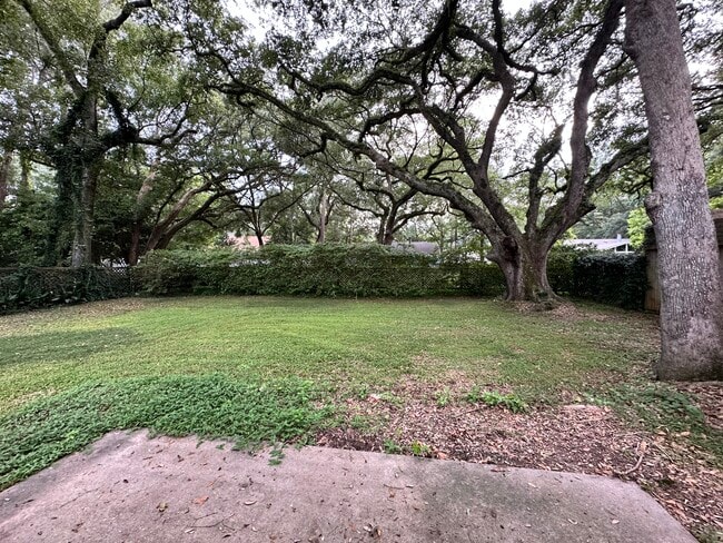 Building Photo - 6516 War Admiral Trail